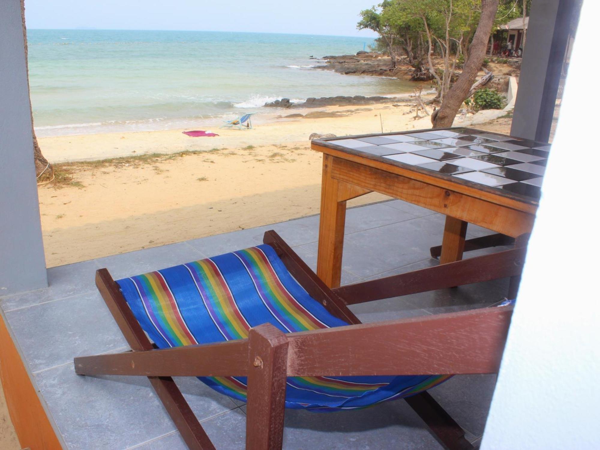 ลุงดำฮัทบีช Hotel Koh Samet Værelse billede