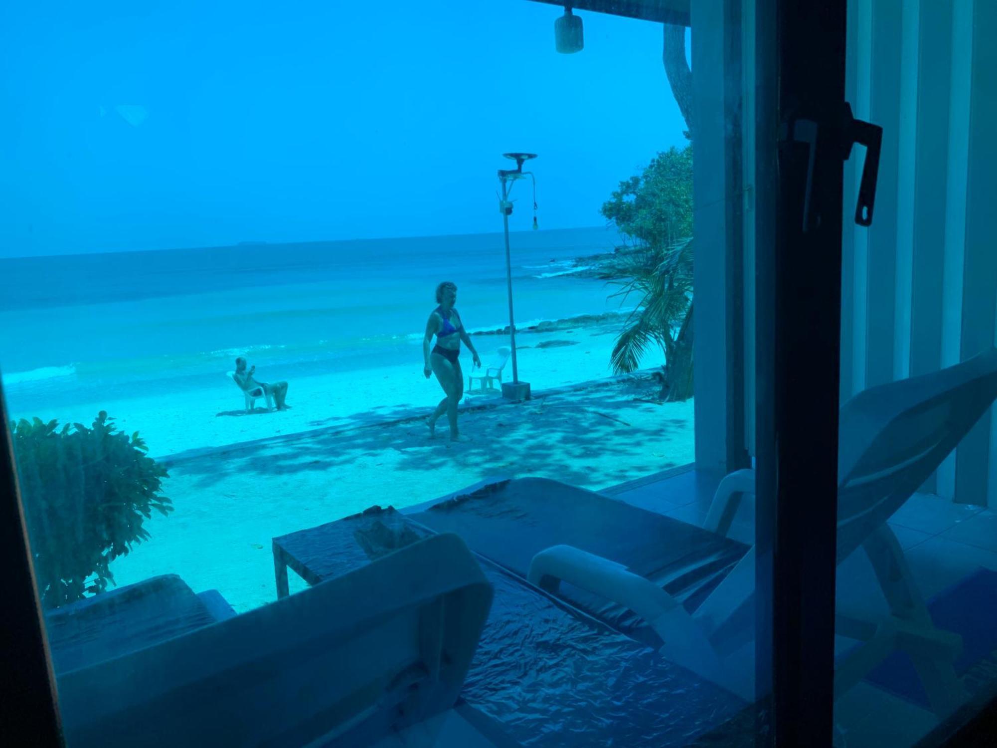 ลุงดำฮัทบีช Hotel Koh Samet Eksteriør billede